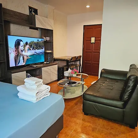 Patong Central Residence & Apartment Room photo