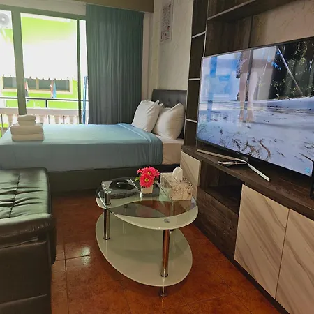 Patong Central Residence & Apartment Room photo