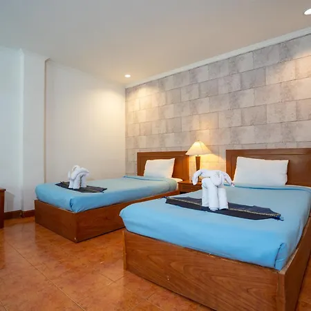 Patong Central Residence & Apartment Room photo