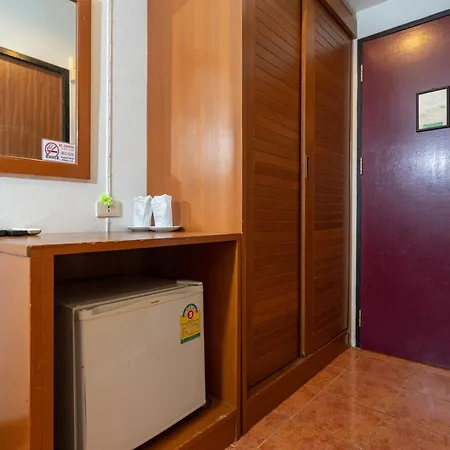 Patong Central Residence & Apartment Room photo